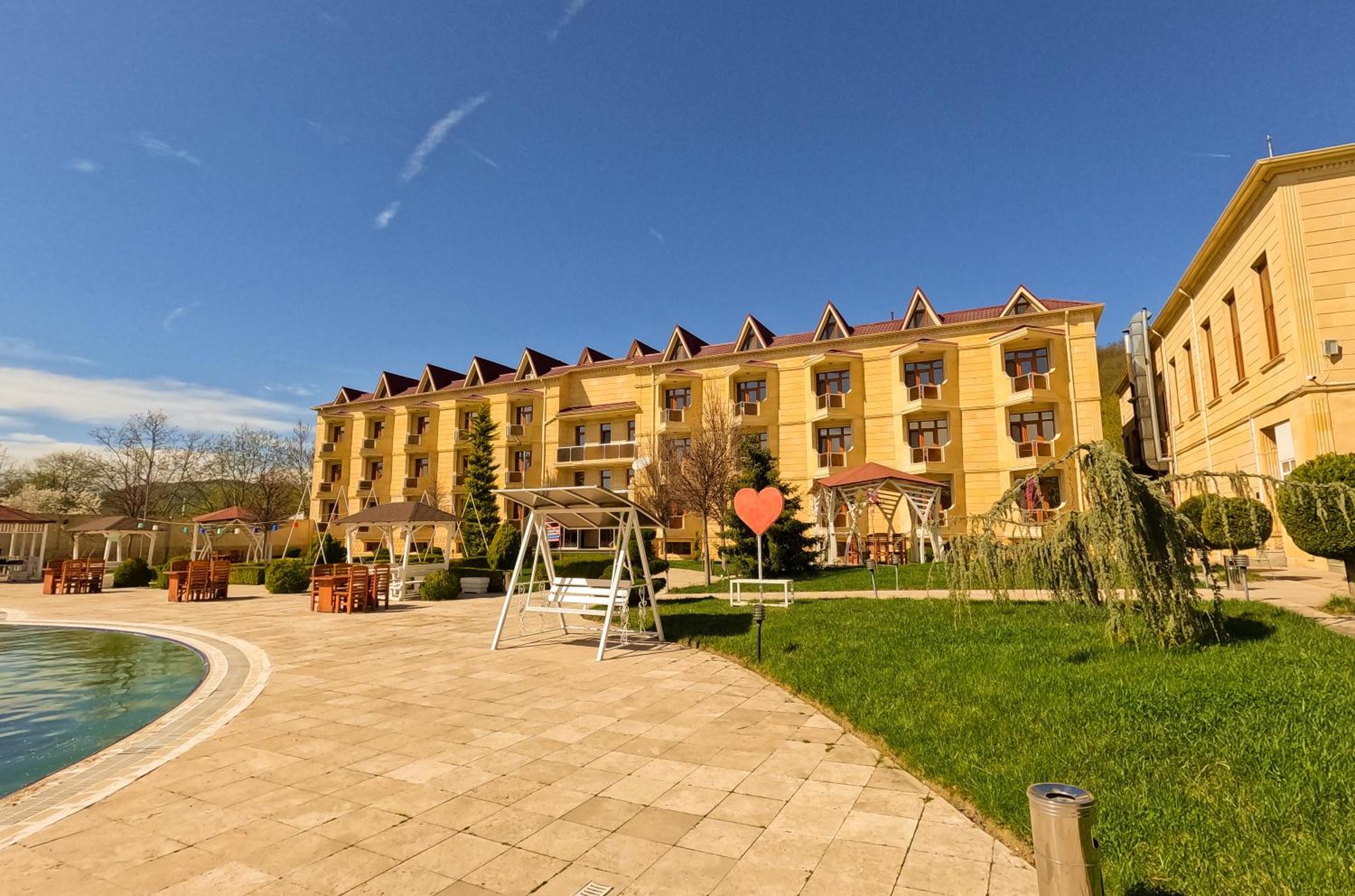 Gabala Yeddi Gozel Hotel Buitenkant foto