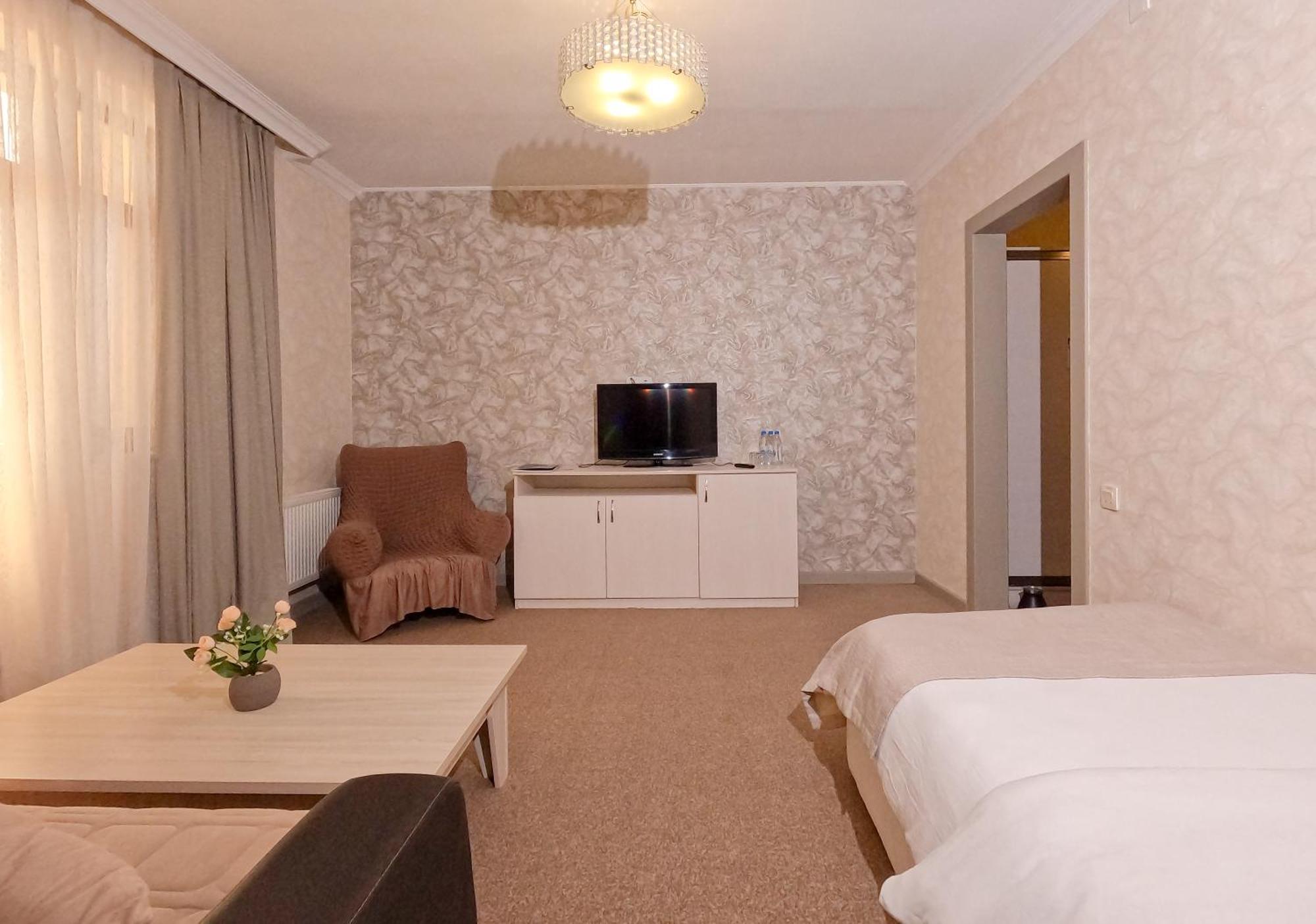 Gabala Yeddi Gozel Hotel Buitenkant foto