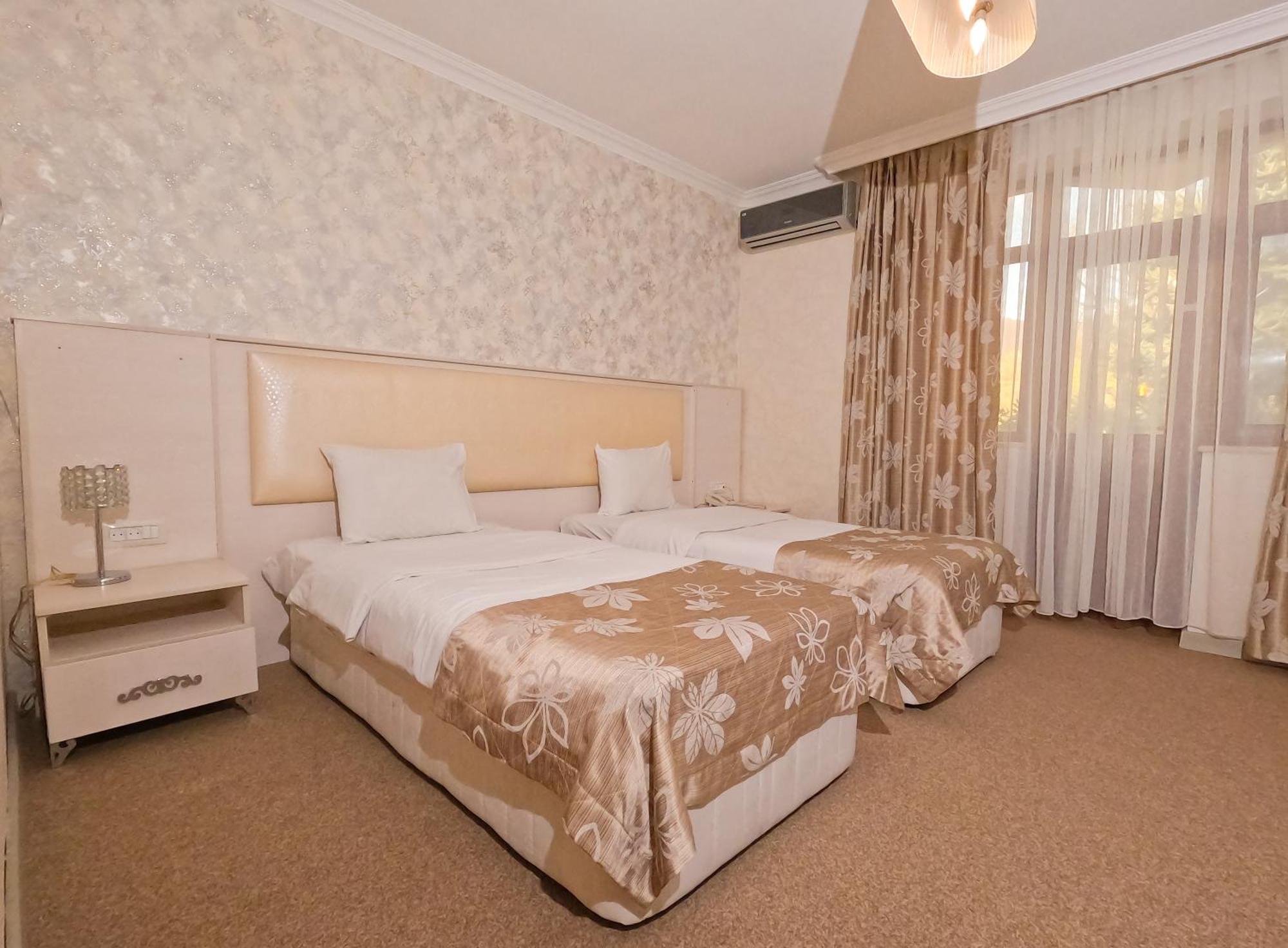 Gabala Yeddi Gozel Hotel Buitenkant foto