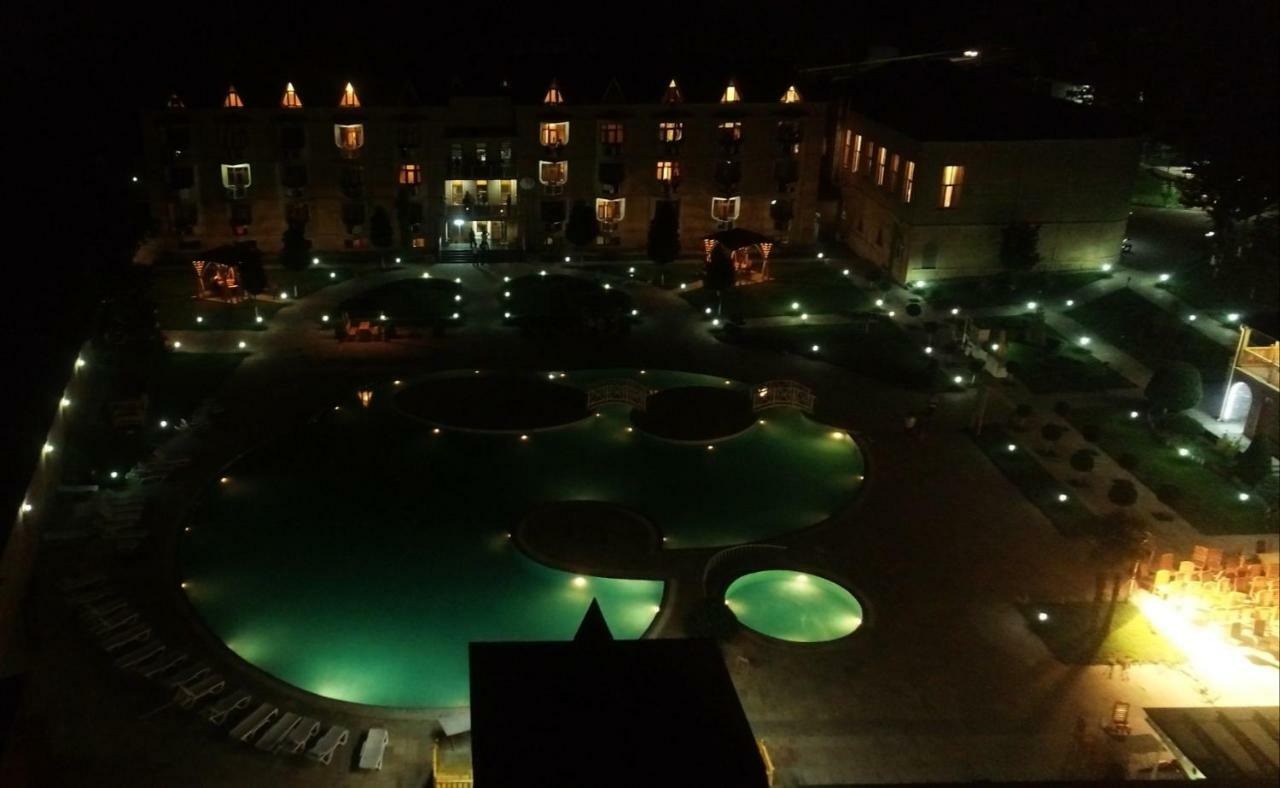 Gabala Yeddi Gozel Hotel Buitenkant foto